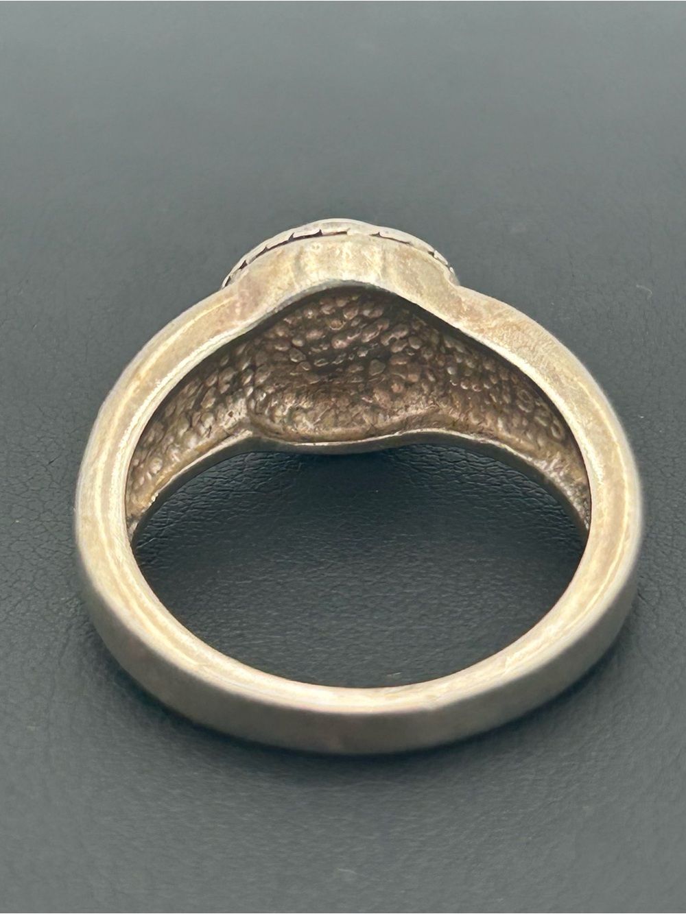 Vintage Sterling Silver Faux Pearl Ring - Picture 8 of 12